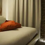 My Secret Condotti בית הארחה 2*