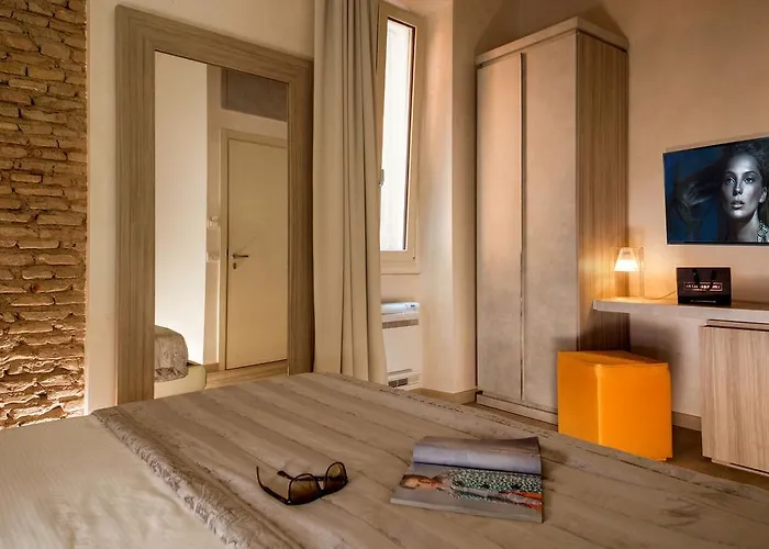 게스트하우스 My Secret Condotti 2*