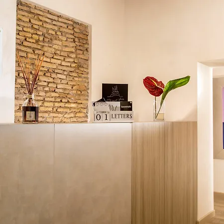 Guest house My Secret Condotti 2*
